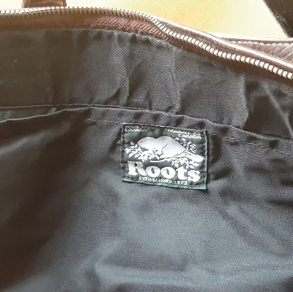 Vintage Roots Canada leather bag - Picture 5 of 5